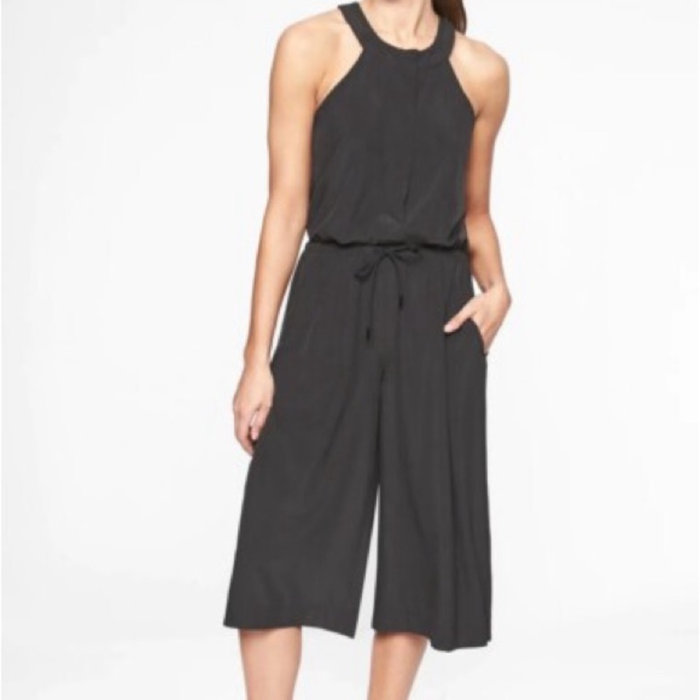 Athleta Mercer Gray Romper Jumpsuit Wide Leg Quick Drying Pockets‎ Size 8 EUC